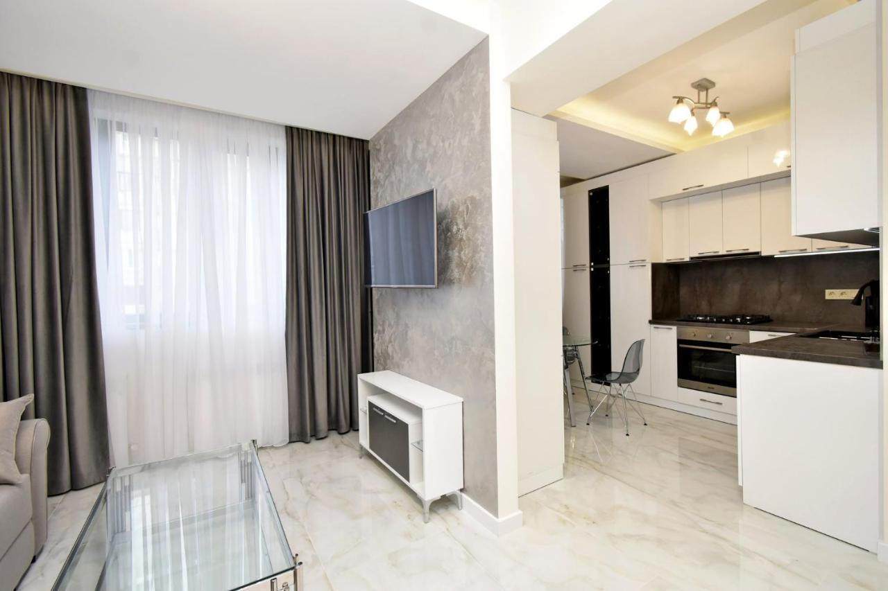 Apart House In Centr Koghbaci Strit Γιερεβάν Εξωτερικό φωτογραφία