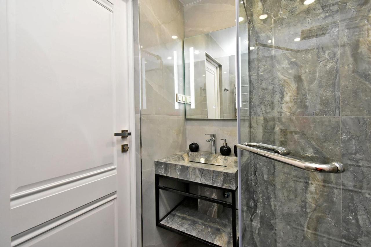 Apart House In Centr Koghbaci Strit Γιερεβάν Εξωτερικό φωτογραφία